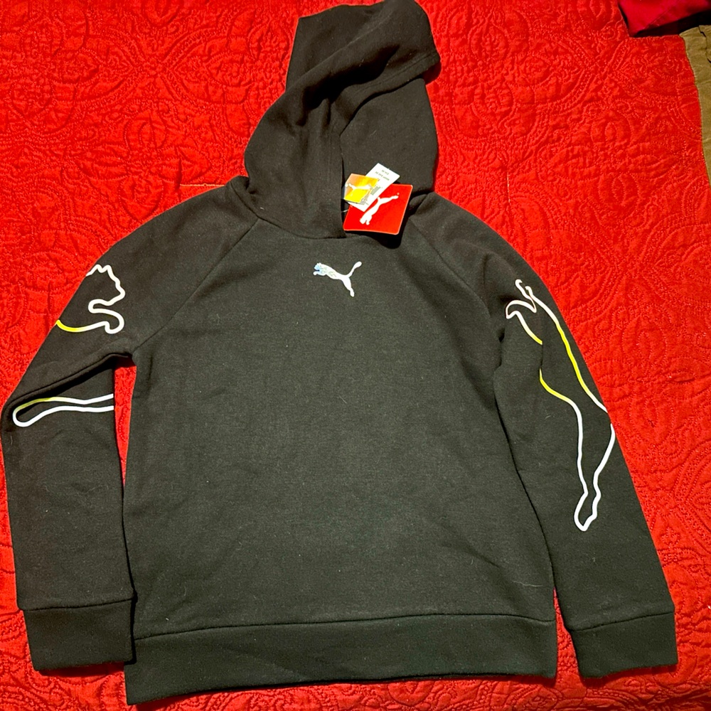 Girls Brand New with Tags Puma Sweatshirt-Size Medium